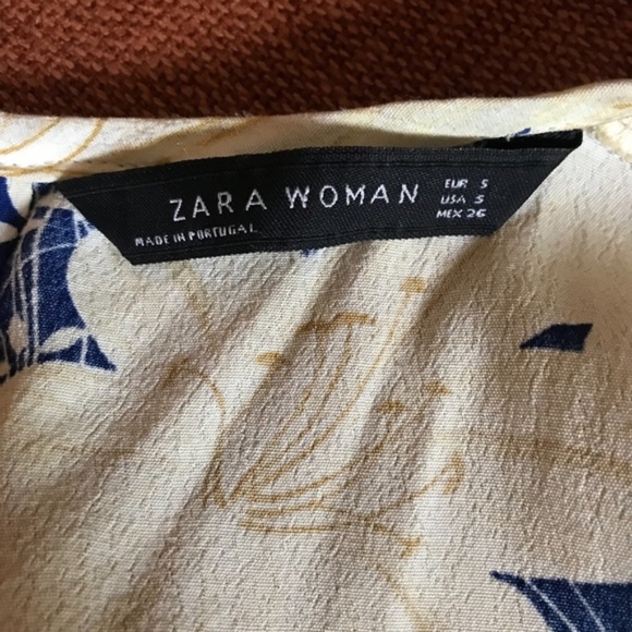 Zara lily print blouse size small - Picture 3 of 3